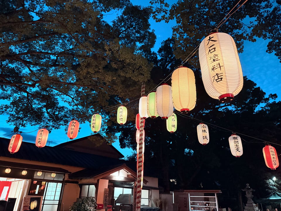 夏祭りの提灯
