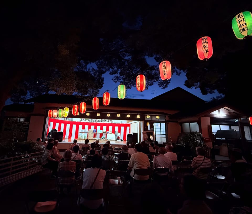 神社の夏祭り